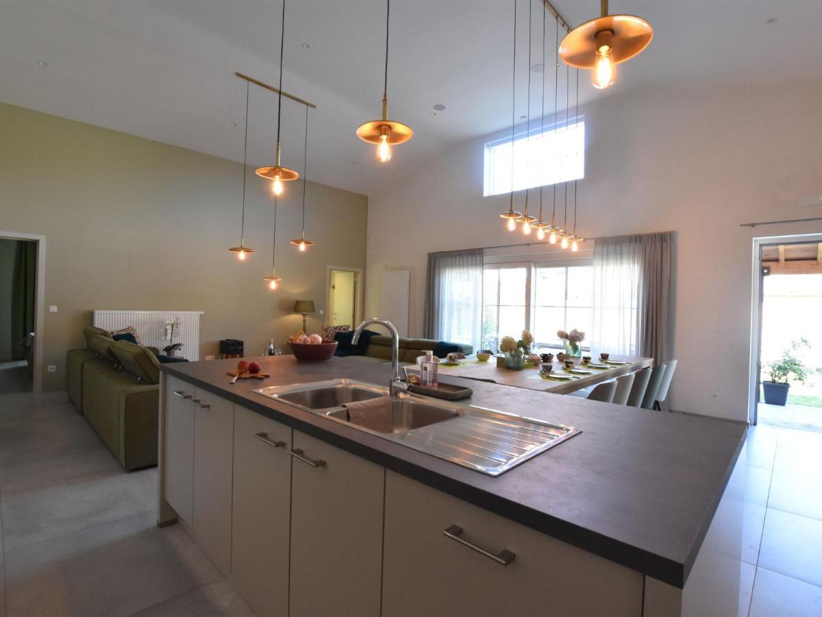 Tasteful Holiday Home In Sijsele Brugge With Garden Veldhoek المظهر الخارجي الصورة